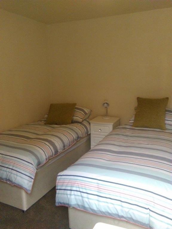 Columbus Holiday Flats Скарборо Экстерьер фото